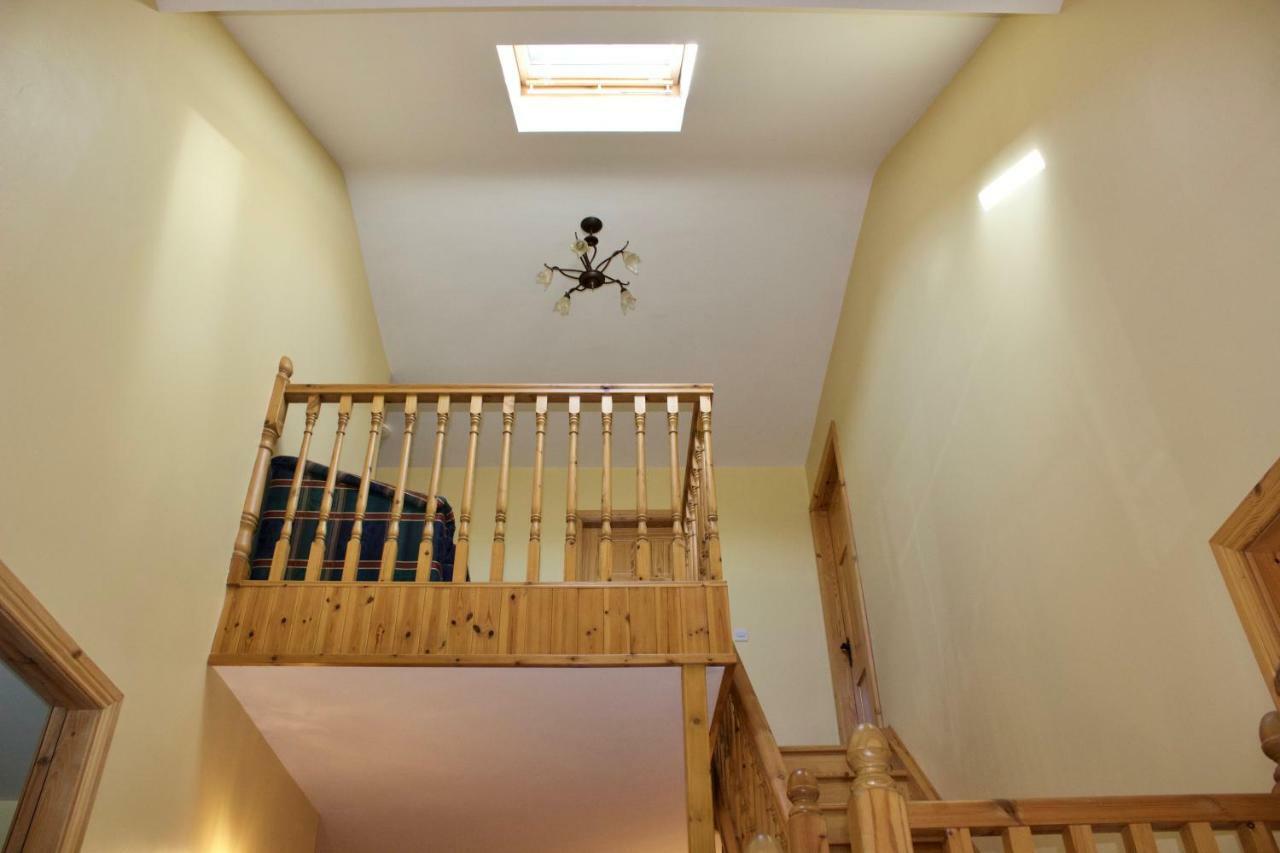 Cuas A' Gamhna Bed & Breakfast Clynacartan Exterior foto