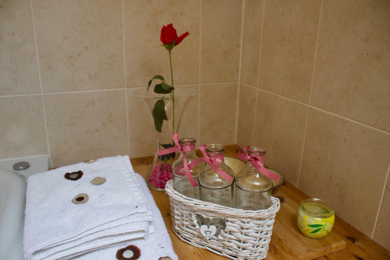 Cuas A' Gamhna Bed & Breakfast Clynacartan Exterior foto